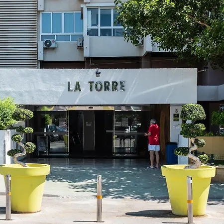 Col3 - Wifi, Smart Tv, Piscina, 900 Metros Playa, La Colina Daire